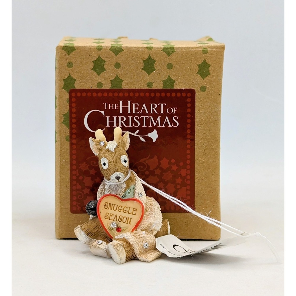 2017 The Heart of Christmas Reindeer With Blanket